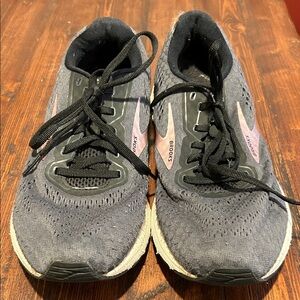 Brooks Women's Athletic Running Shoes